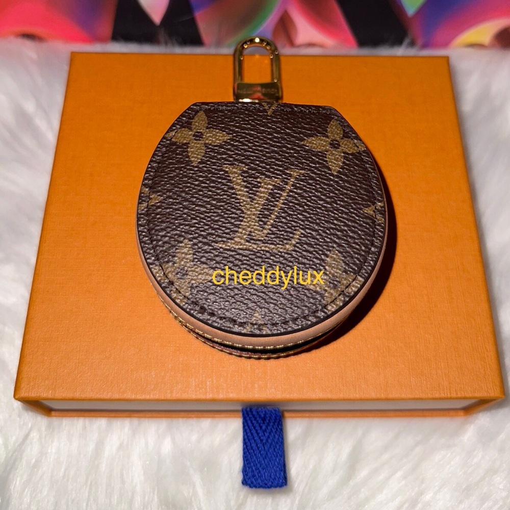 🦄🦄🦄 Authentic Rare Louis Vuitton Horizon Round Purse